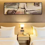 Central Park Saigon Hotel